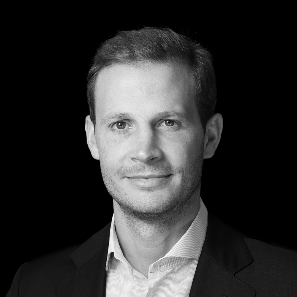 adrian-lindner-70-01-1218-bw